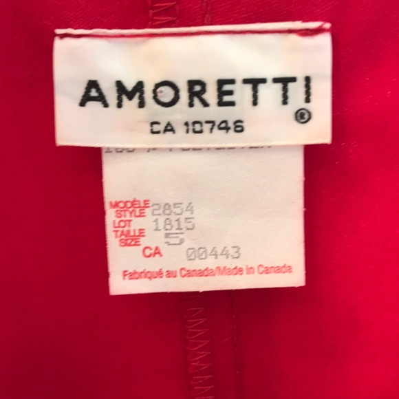 Red dress - Picture 2 of 2